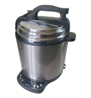 Ambiano electric pressure cooker included in Tempo USA’s ALDI recall, stainless steel body with black lid and front control panel