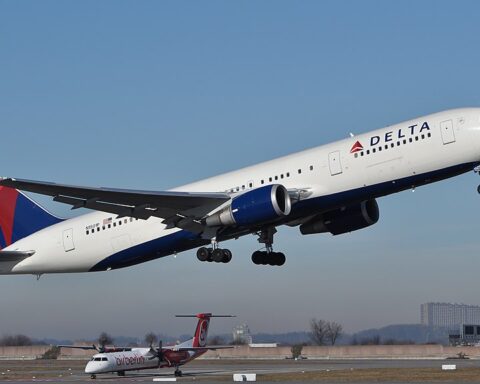 Delta Air Lines Boeing 767-300ER taking off at Stuttgart Airport in 2011