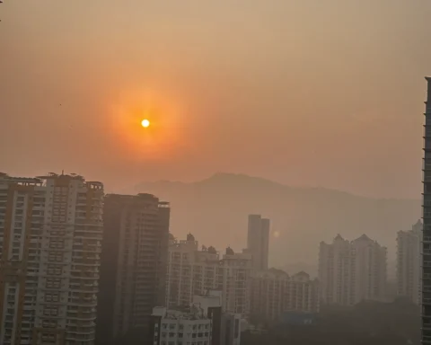 Dusty and Smoggy Thane Skyline