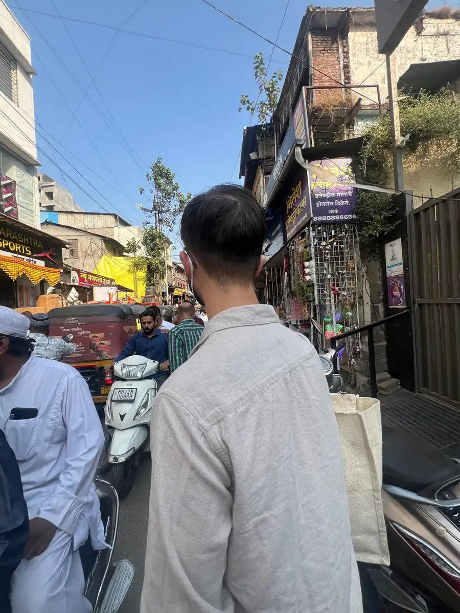 Dutch software engineer Sacha Arbonel on X describing health issues from air pollution in India