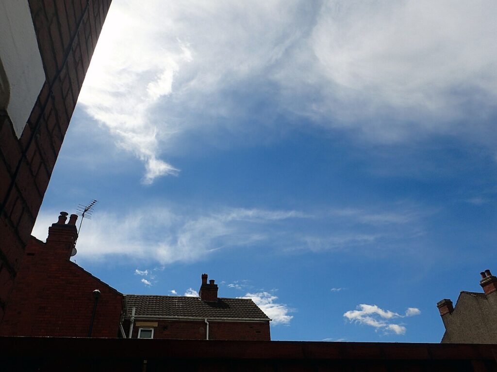 BBC Weather Cuts 2026: Presenters Weigh Exit as UK Heatwave Claims 2,877 Lives