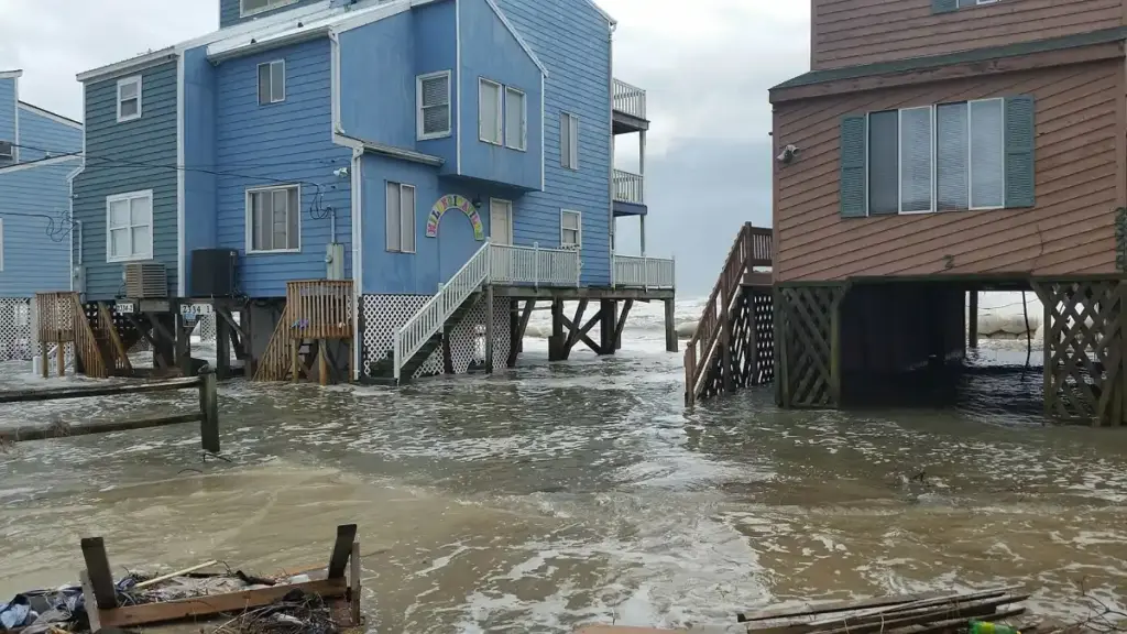 North Carolina Flash Flooding: 3-6 Inches of Rain Triggers Emergency Conditions Across Piedmont Region