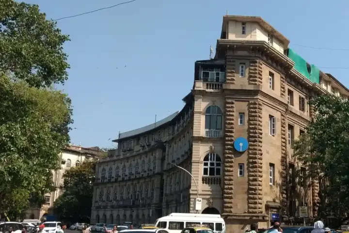 The historic State Bank of India Mumbai Main Branch building, an iconic Indian banking institution.