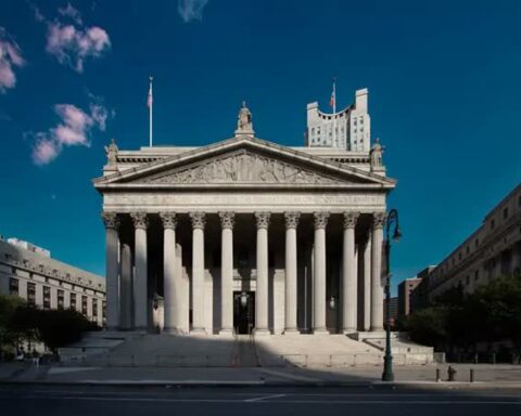 Manhattan federal courthouse building exterior