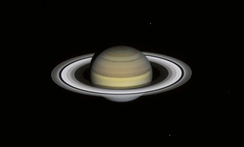 Saturn’s South Pole Reveals 10-Sided Atmospheric Wave; NASA’s Hubble Spots Rare Decagon