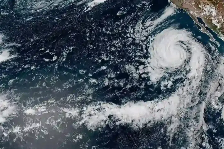 Satellite image of Hurricane Polo over the eastern Pacific near Mexico