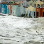 El Niño waves flooding the Capitola waterfront in California