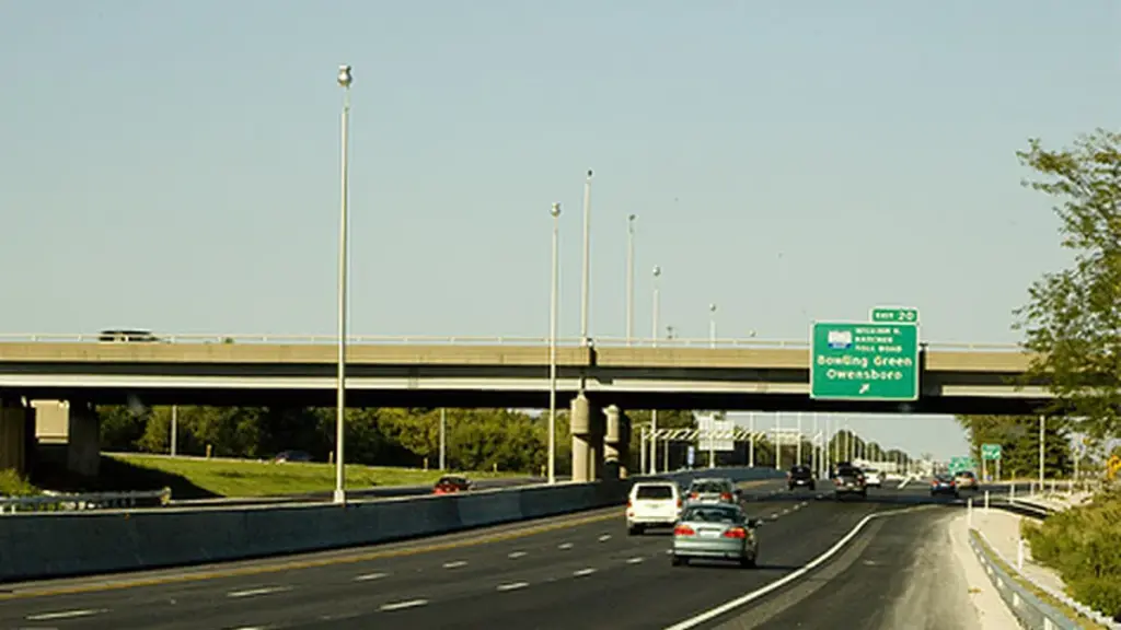 Interstate 65 northbound at the William H. Natcher Parkway in Bowling Green, Kentucky