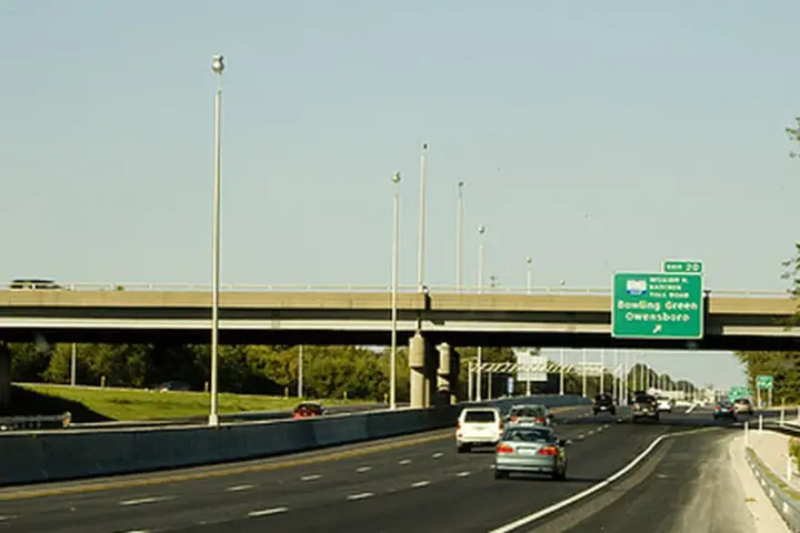 Interstate 65 northbound at the William H. Natcher Parkway in Bowling Green, Kentucky