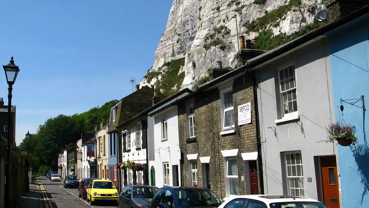 Road and ferry infrastructure at Dover below the White Cliffs, used as context for Schengen border processing changes.