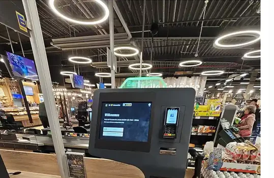 Facial-recognition camera system in a retail environment
