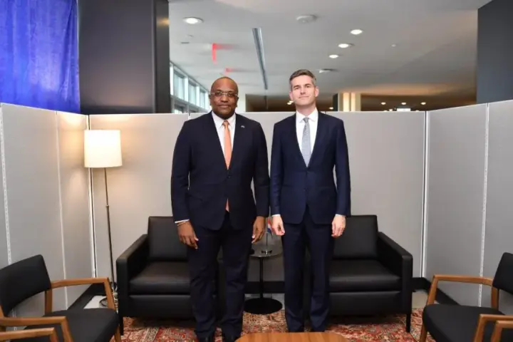 Surinamese and Dutch officials meeting during visa procedure talks in New York