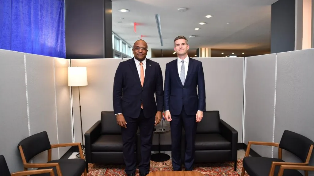 Surinamese and Dutch officials meeting during visa procedure talks in New York
