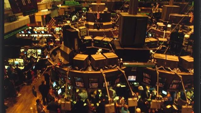 Historical New York financial district photograph representing United States stock markets