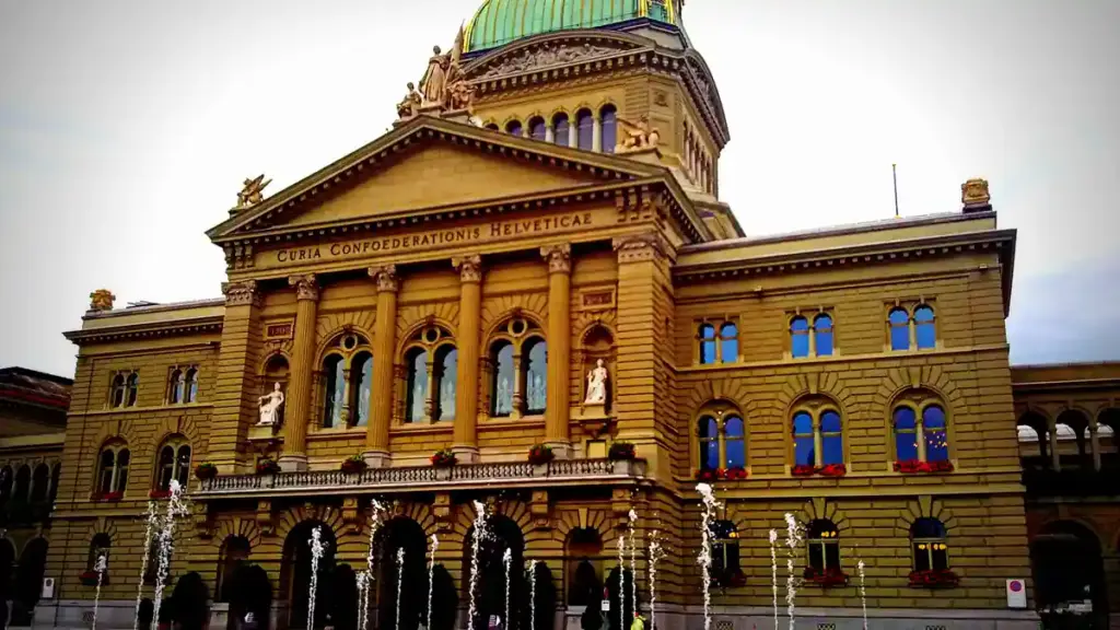 Front view of the Federal Palace of Switzerland government building in Bern.