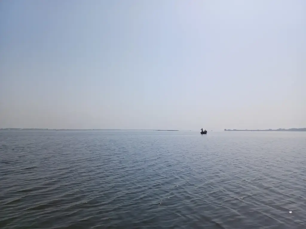 Ujani Dam Fishermen Water Protest