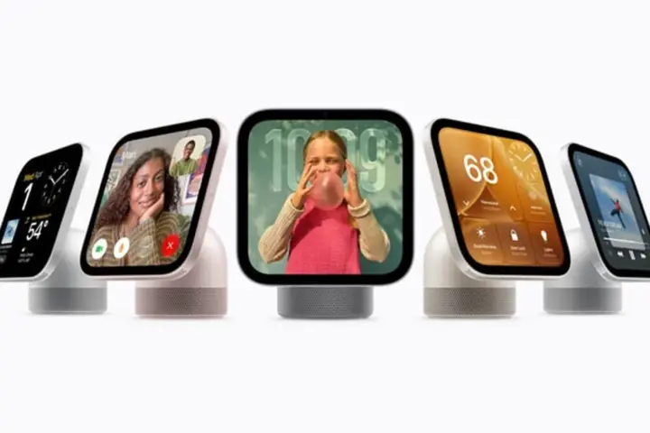 Frontal product lineup of Apple HomeView smart display units with 7-inch Liquid Retina screens mounted on domed speaker bases and wall fixtures.