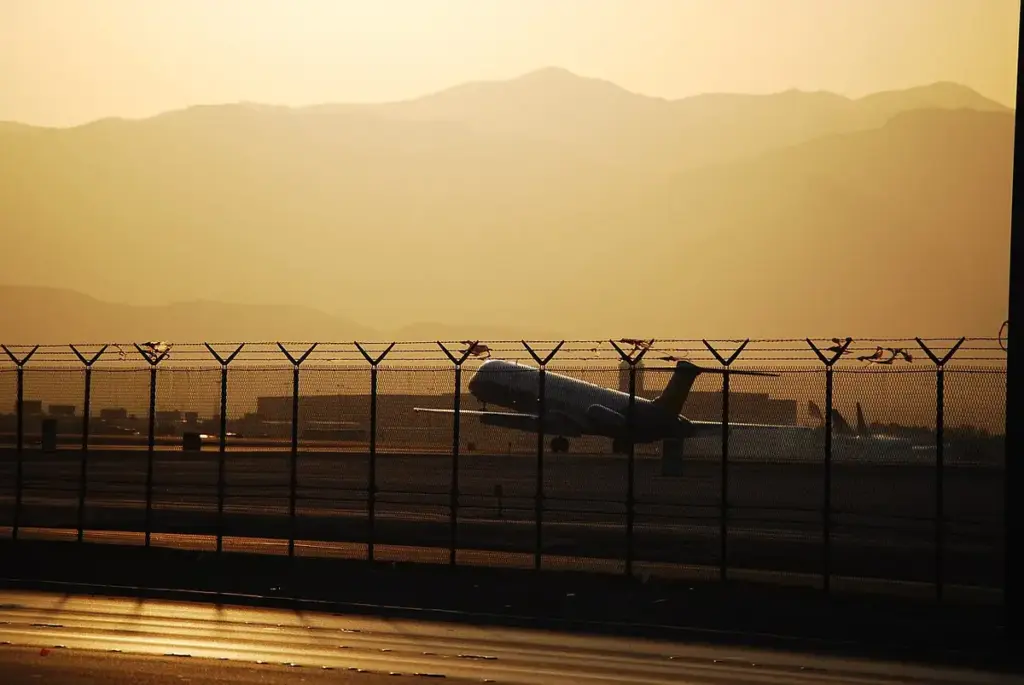 Allegiant Air Airbus A320 passenger jet