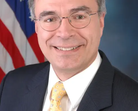 Official portrait of Representative Andy Harris