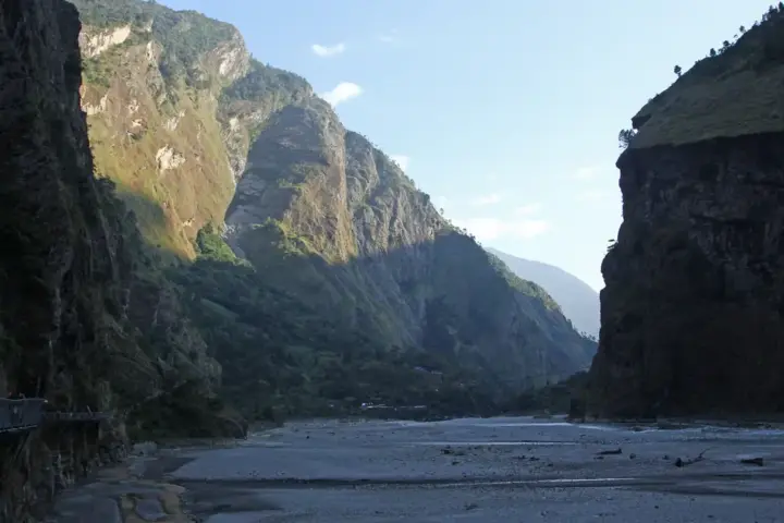 Mountain river terrain along the Budhi Gandaki in Gorkha District, Nepal.