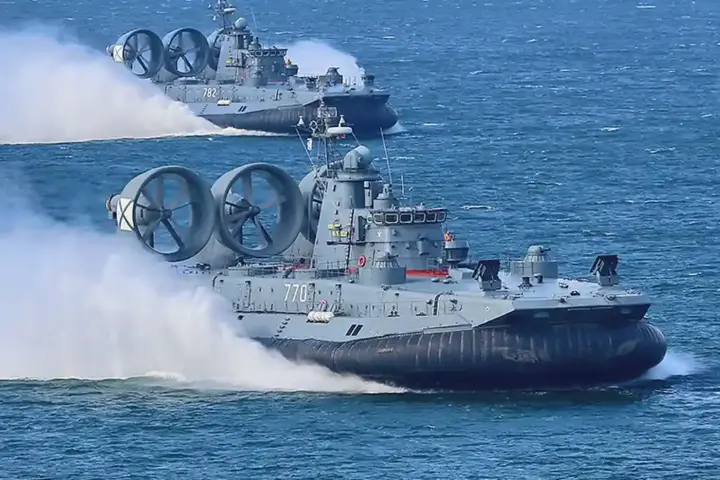 Russian military landing on the coast of Kaliningrad Oblast as part of Baltic Fleet exercises