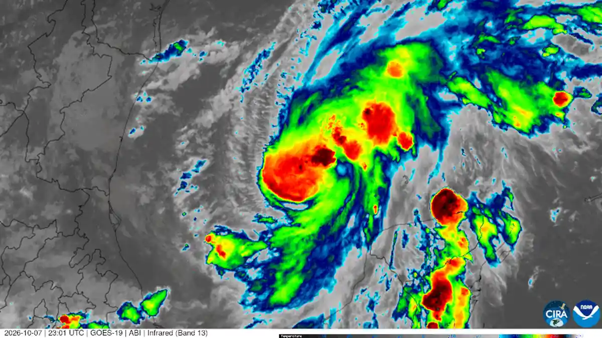 Infrared satellite imagery of Hurricane Isaias over the Gulf Coast region.