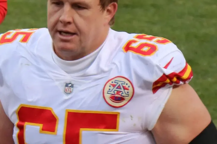 Former NFL offensive lineman Jordan Devey during a game.