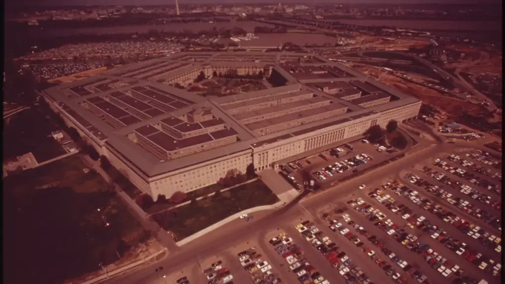 Aerial photograph of the five-sided Pentagon building complex and courtyard in Arlington, Virginia.